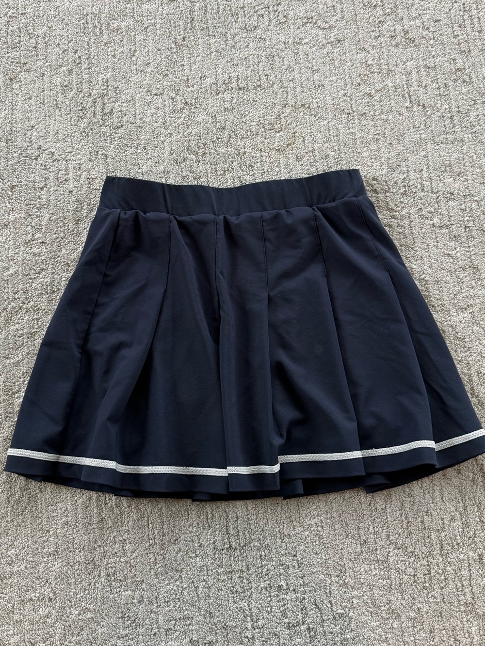 Varley Claredon High Rise Skort Navy Pleated Mini Skirt with White Stripe Large
